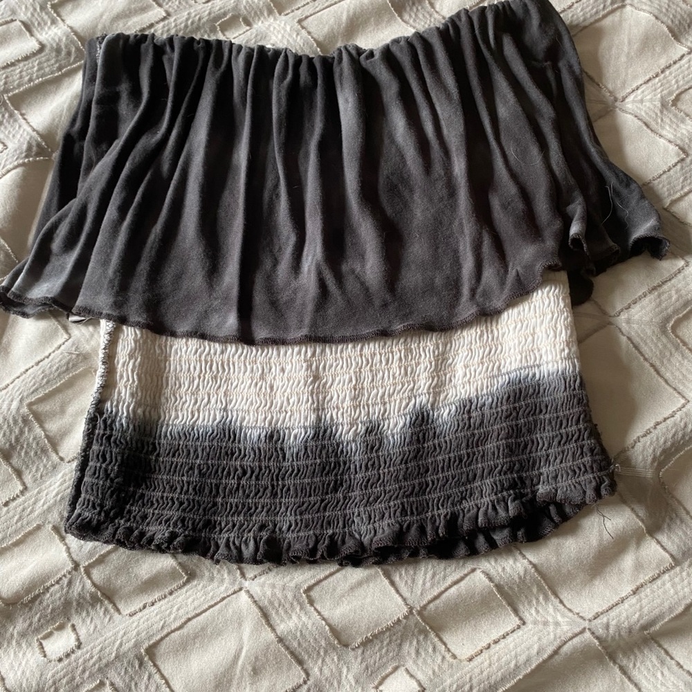 Scrunch cropped top with fold over flounce